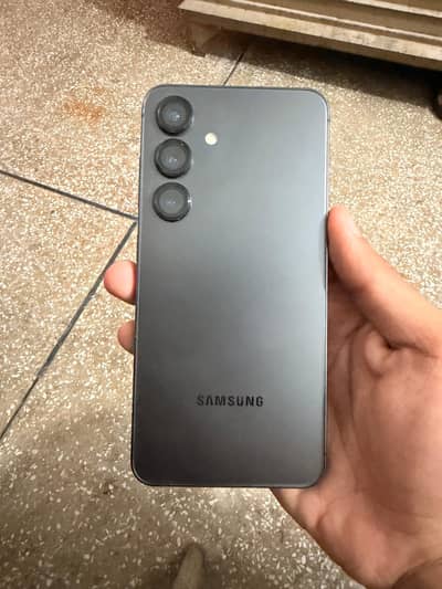 Samsung Mobile S24