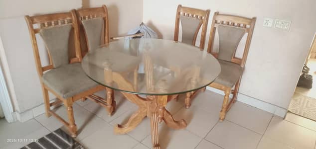Dinning Table with Thick glass top & 4 chairs