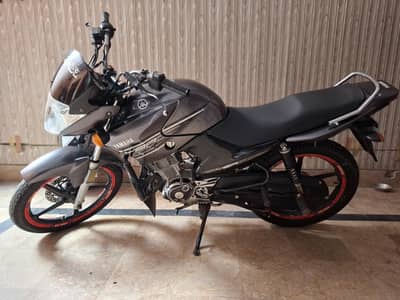 _*YAMAHA || YBR 125 || Edition || Model 2015*_ > REGISTERED : 2015