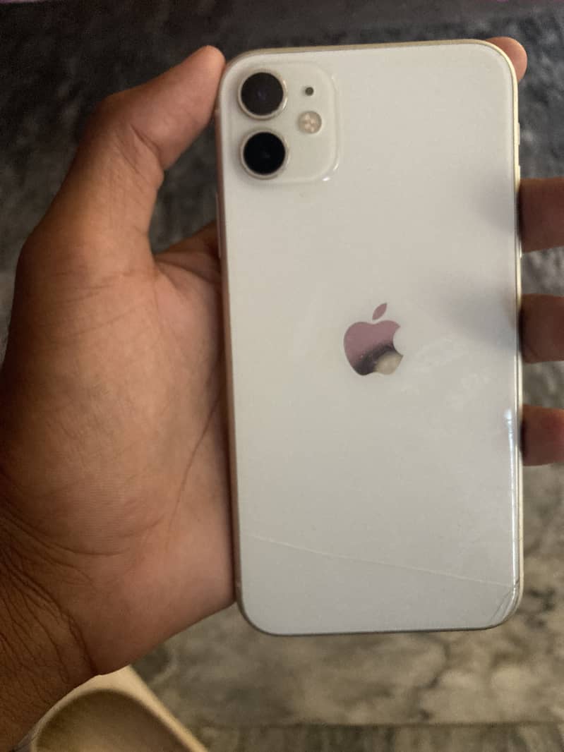 Apple iPhone 11 0