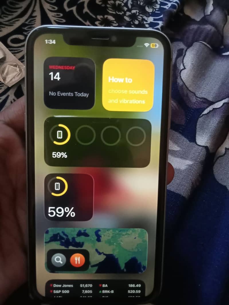 Apple iPhone 11 4