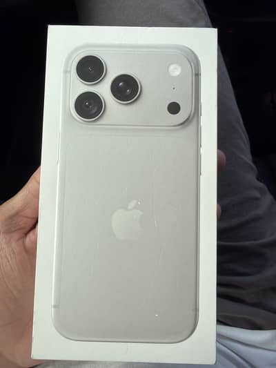 Apple iPhone 18 Pro 256 GB Silver Box Pack