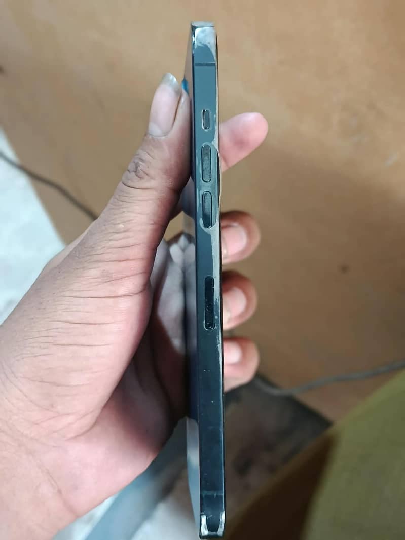Apple iPhone 12 Pro Max 5