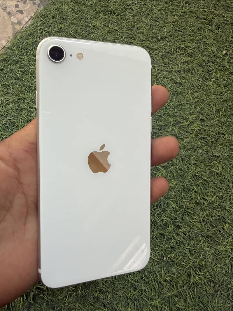 Apple iPhone SE 0