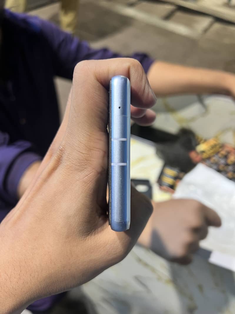 Google Pixel 7a 1