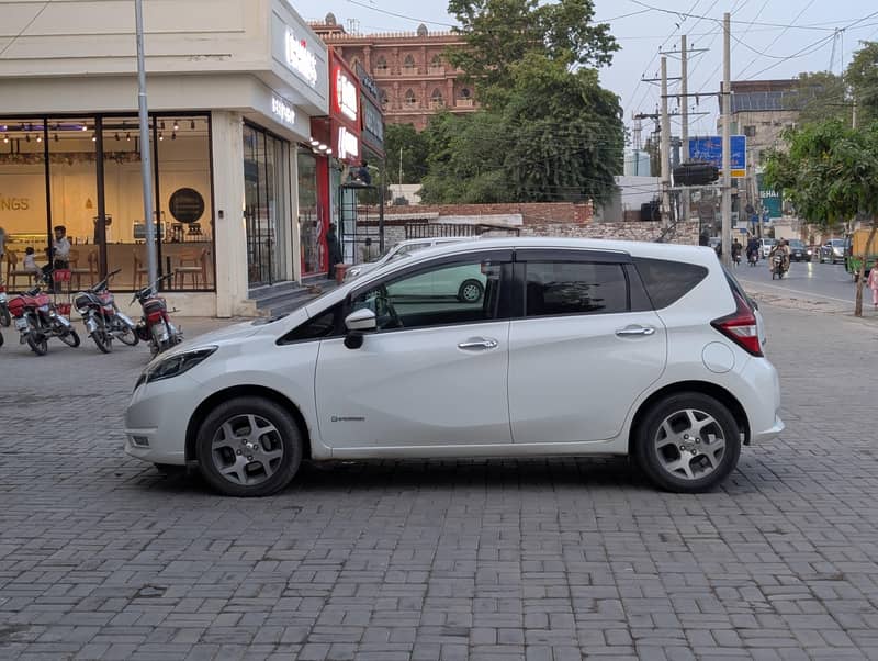 Nissan Note E Power 2018 5