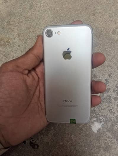 Apple iPhone 7
