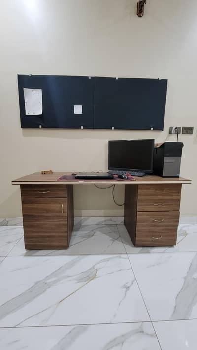 computer Table
