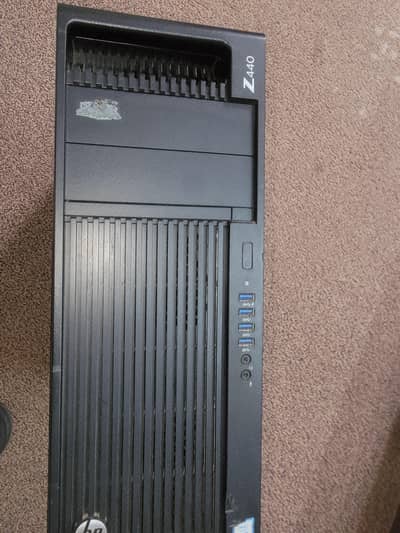 HP XEON Z440