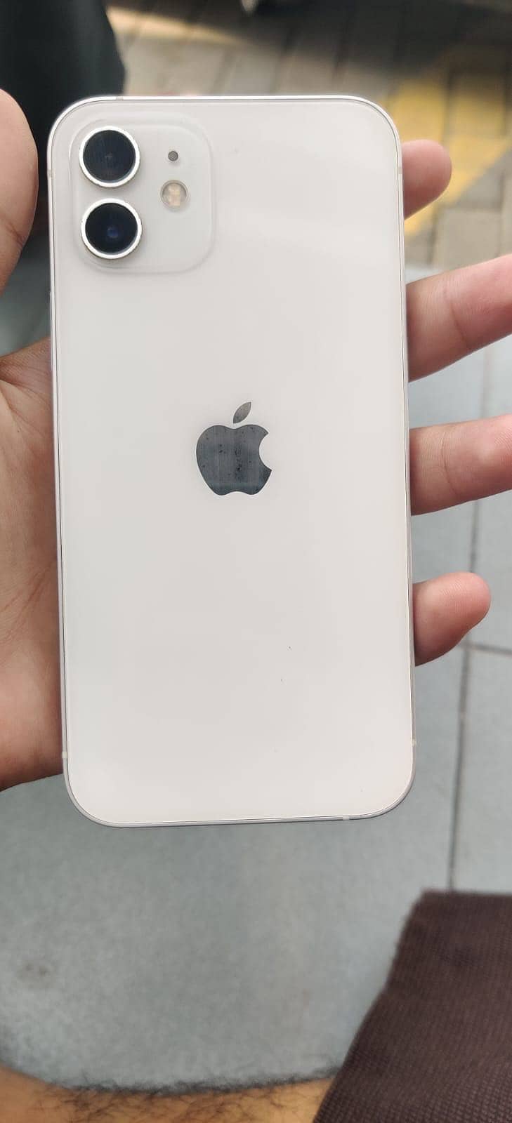 Apple iPhone 12 0