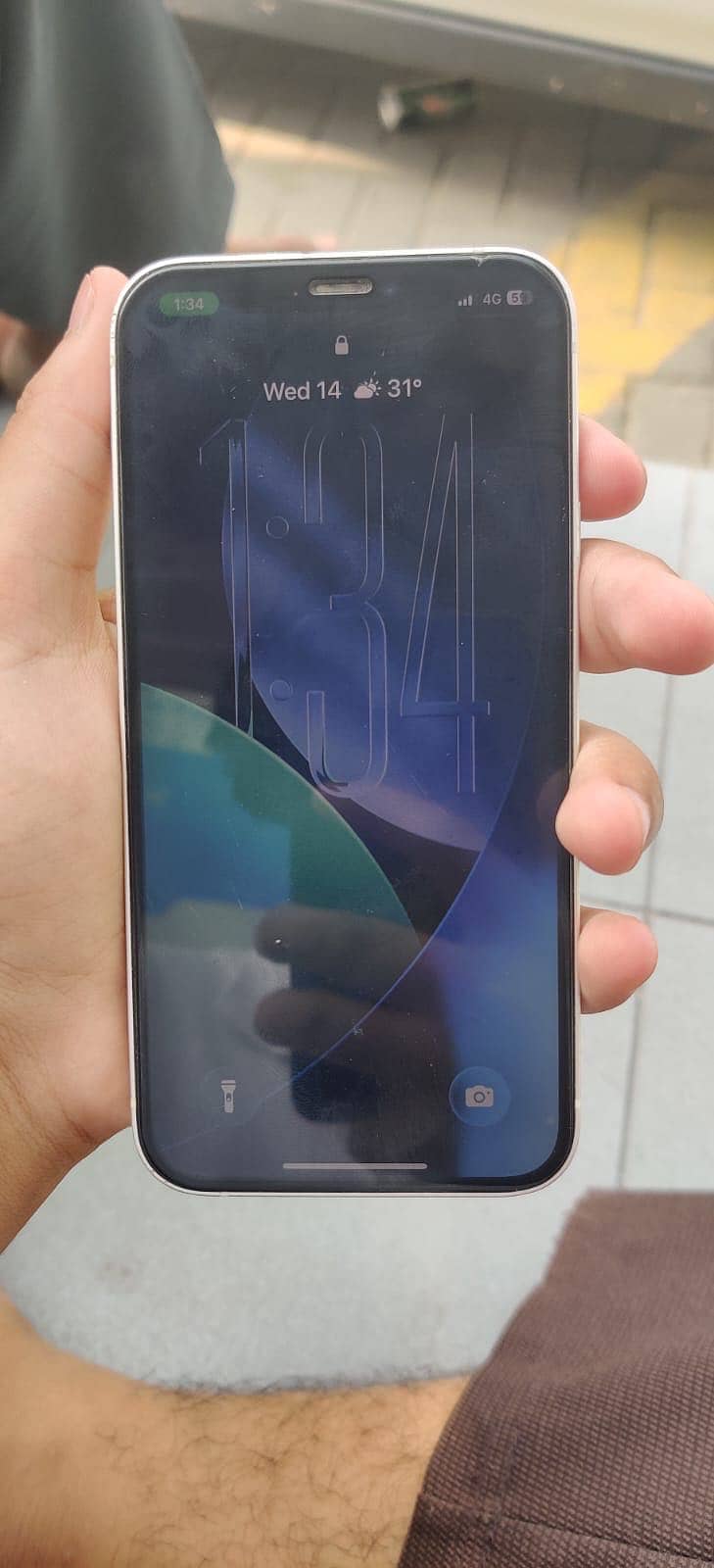 Apple iPhone 12 1