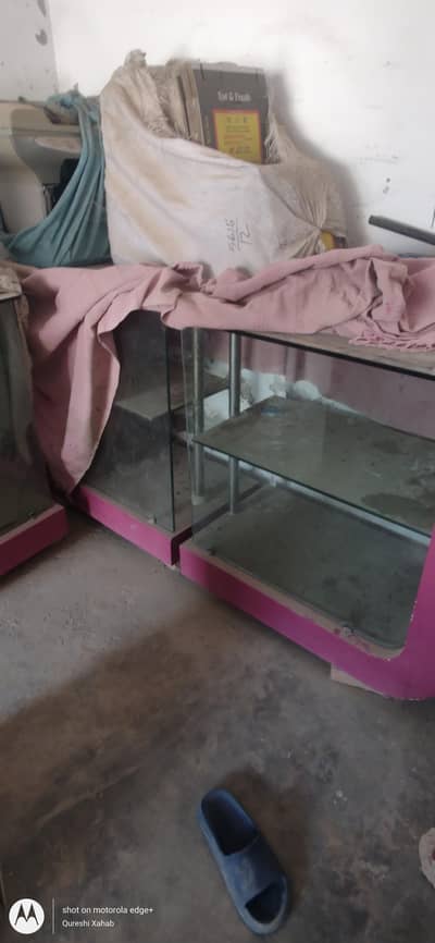 Fancy Counter for sale 3x3 foot, 4 counter