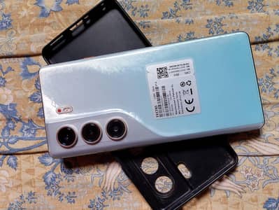 Tecno CAMON 40 Pro