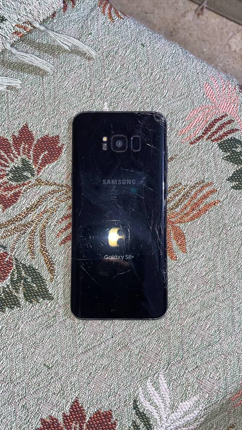 Samsung Mobile S8 Plus 0