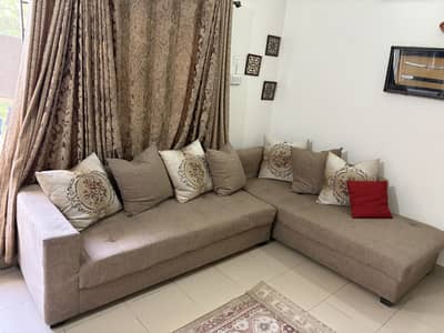 L Shpaed Sofa with Diwan