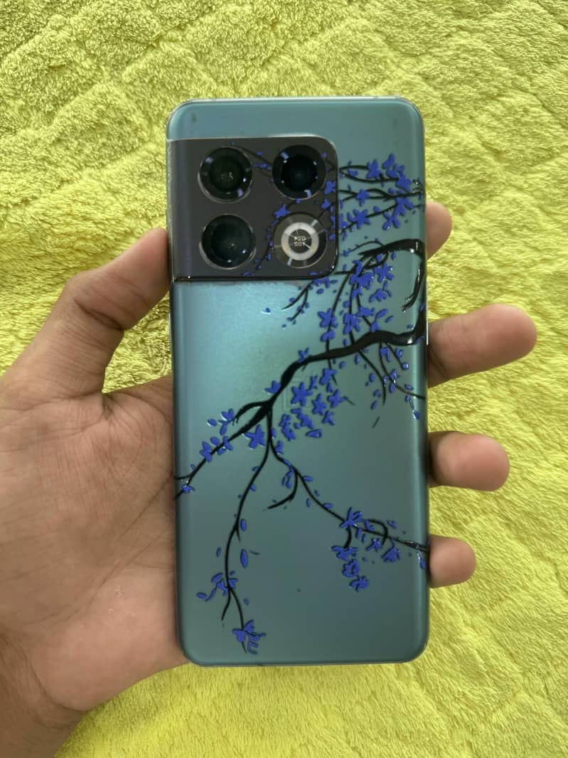 One Plus 10 Pro 0
