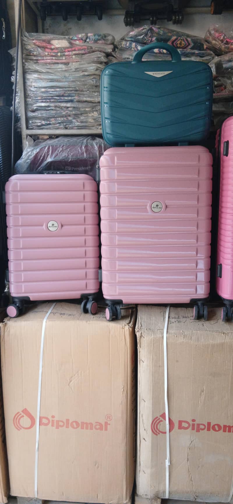 Luggage 6