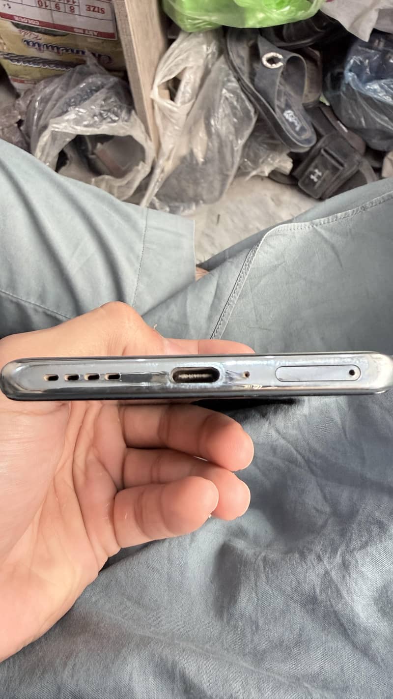 Infinix Note 40 Pro 3