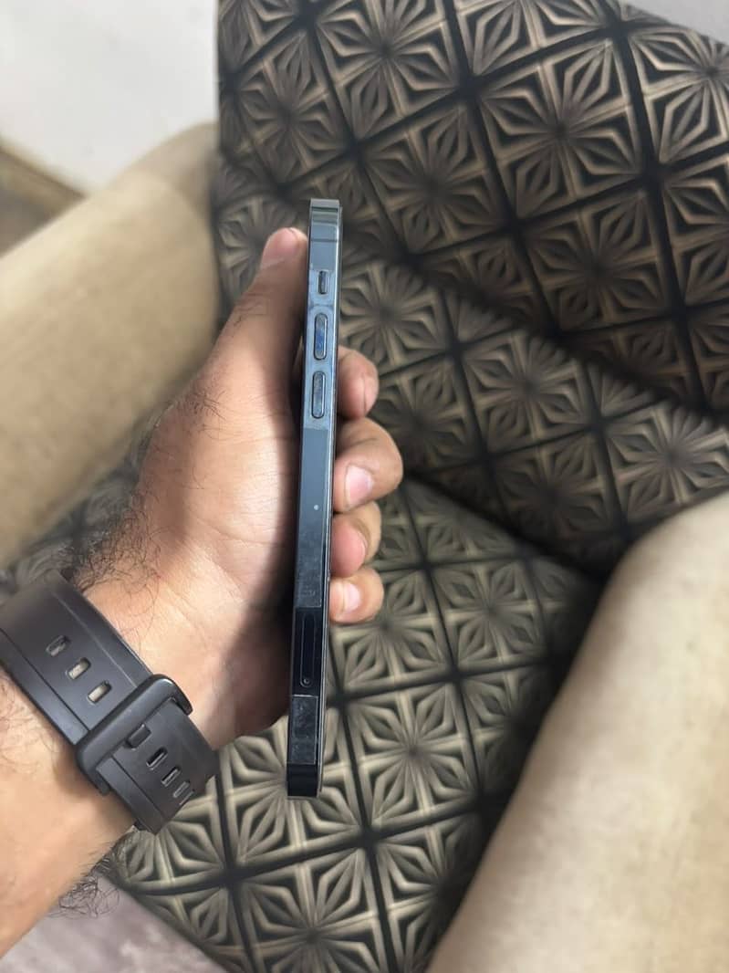 Apple iPhone 12 Pro 5