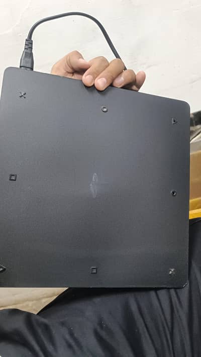 play station 4 slim 1 Tb