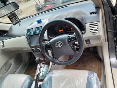 Toyota Corolla Altis 2011