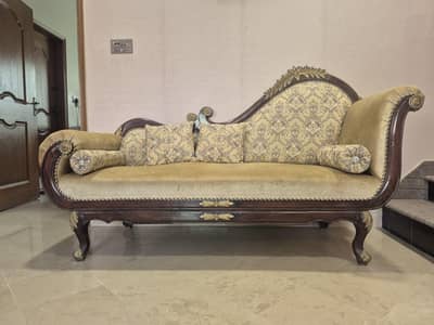 Beige colored dewan