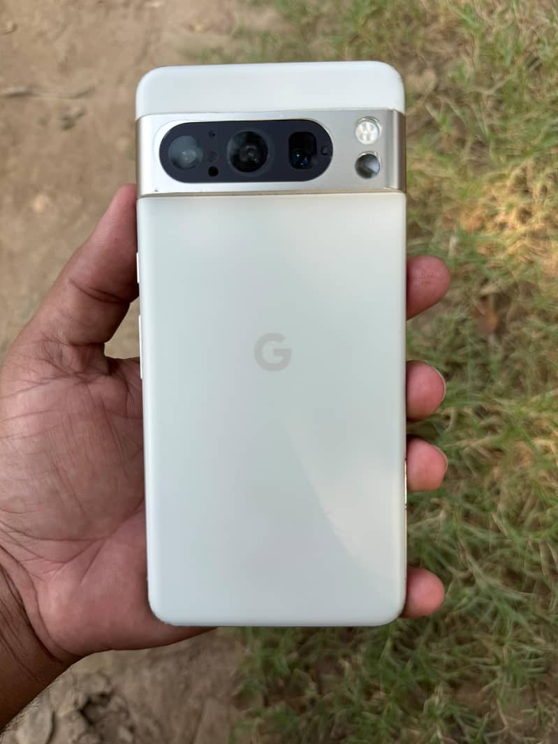 Google Pixel 8 Pro 0