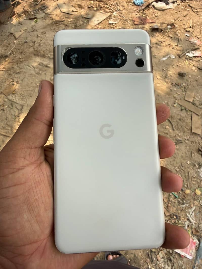 Google Pixel 8 Pro 6