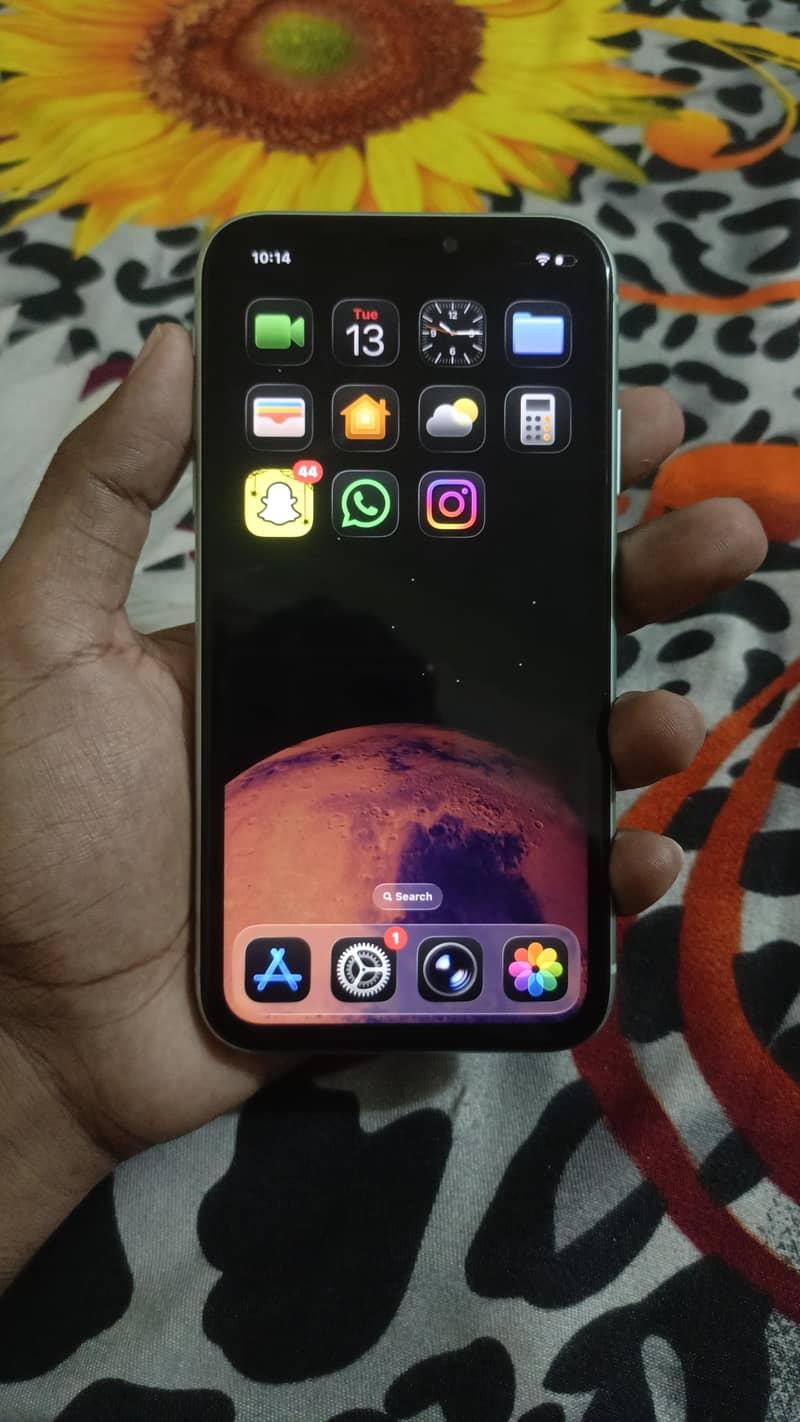 Apple iPhone 11 3