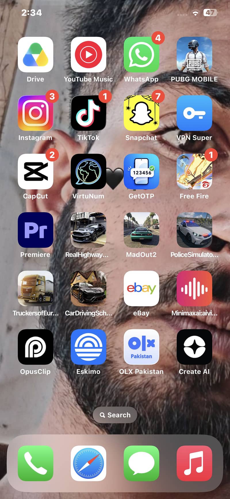 Apple iPhone XS Max 7