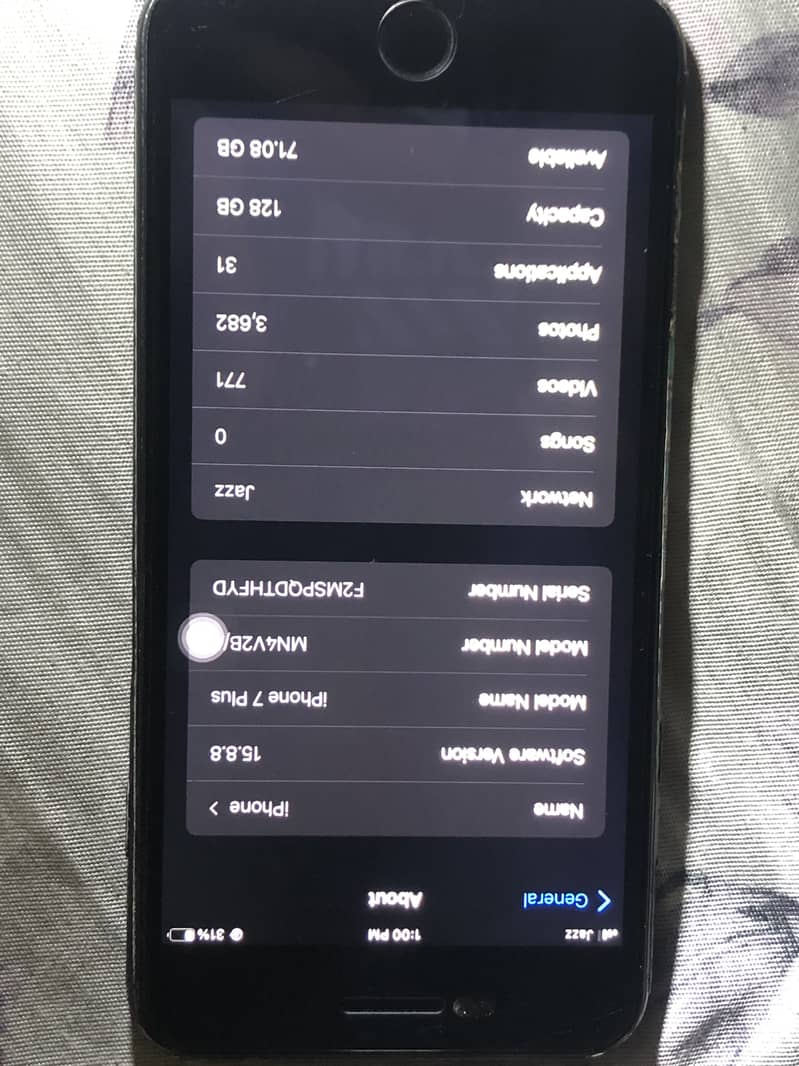 Apple iPhone 7 Plus 10