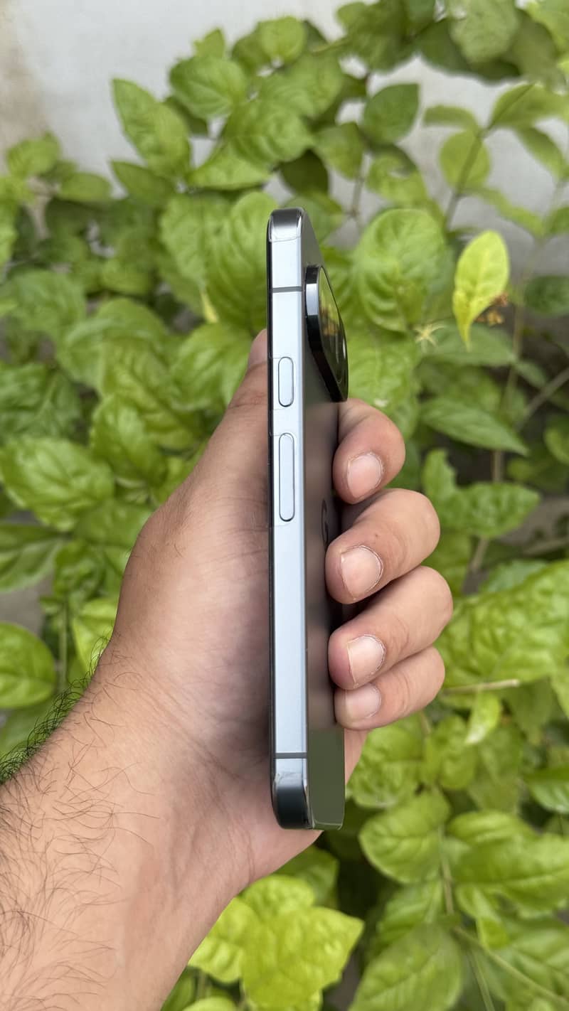 Google Pixel 10 Pro 4