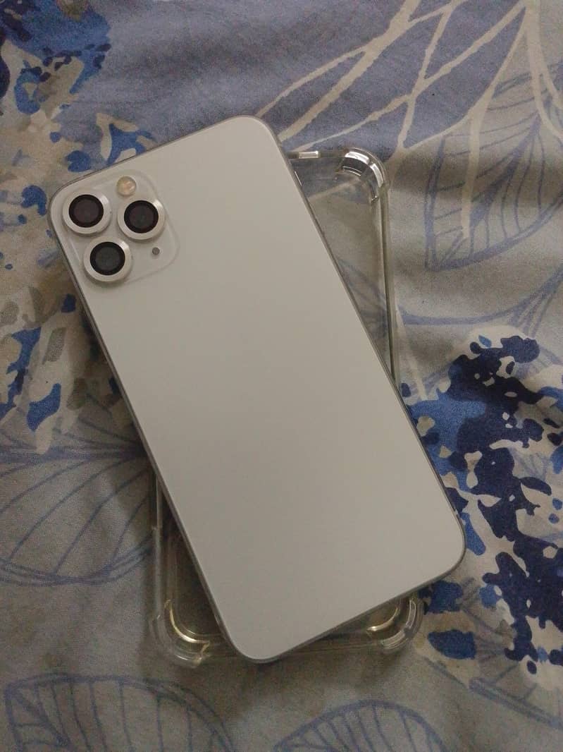 Apple iPhone 11 Pro 0
