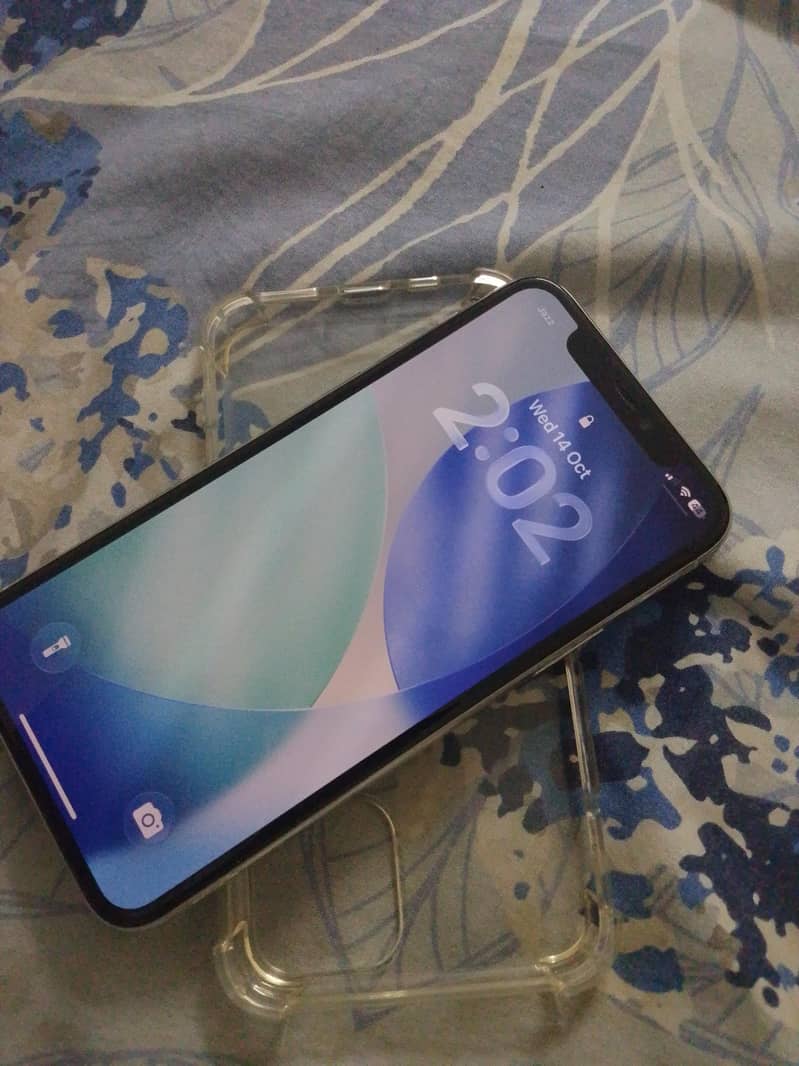 Apple iPhone 11 Pro 1