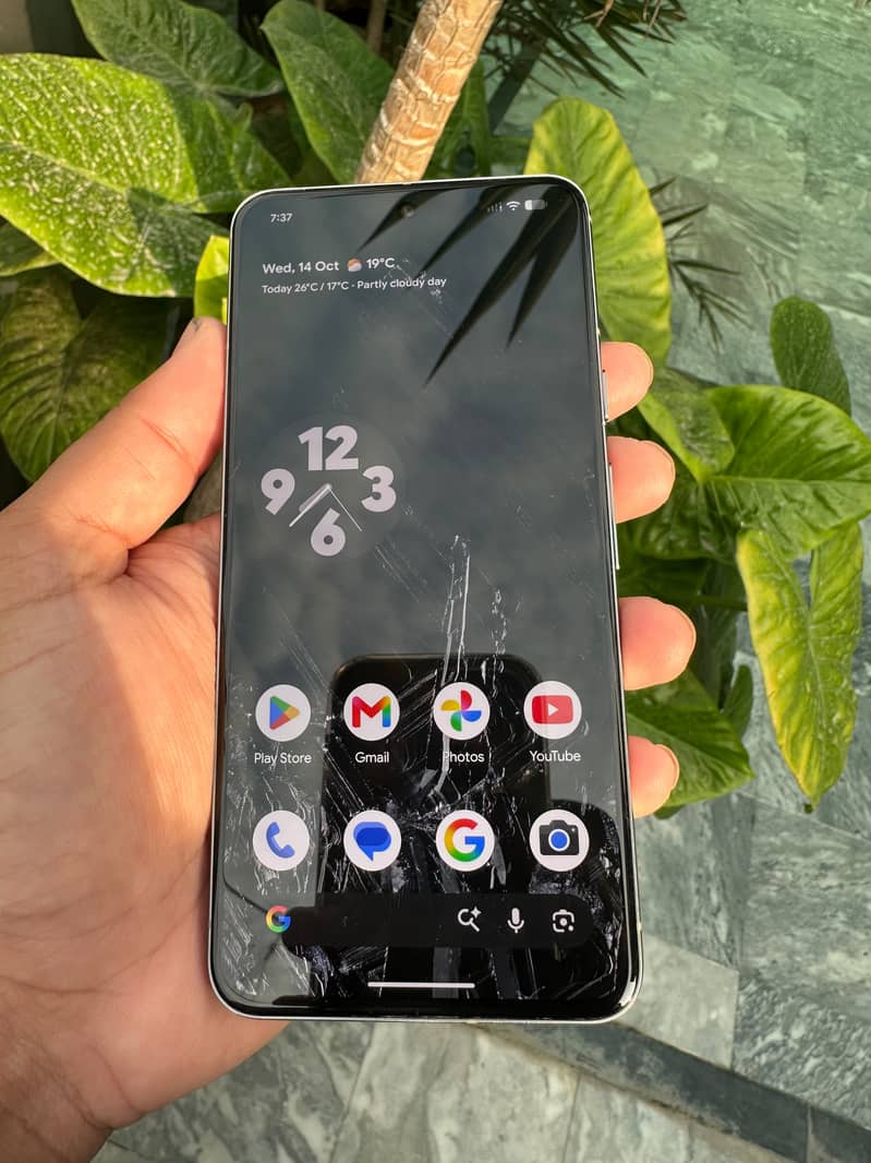 Google Pixel 8 1