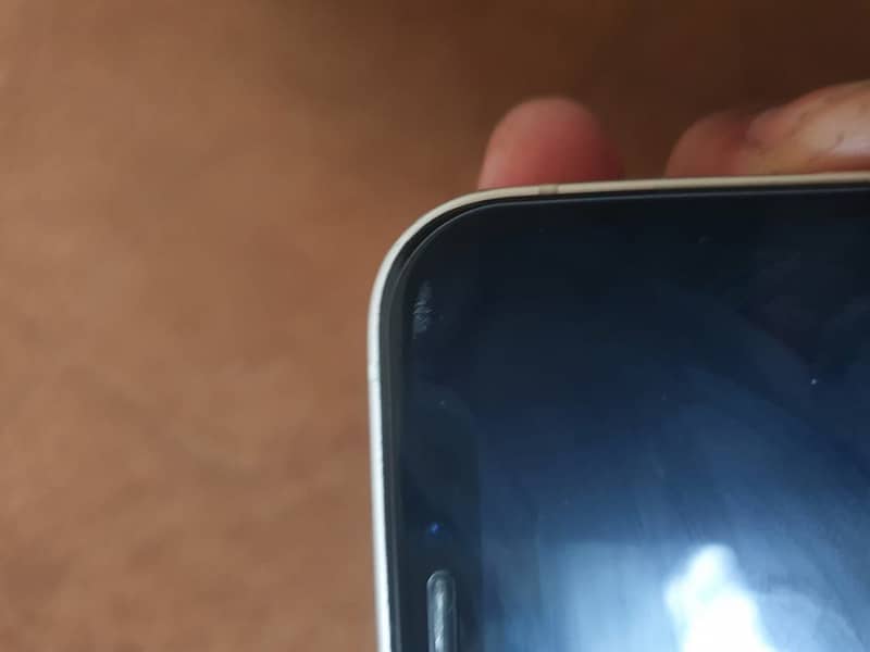 Apple iPhone 12 7
