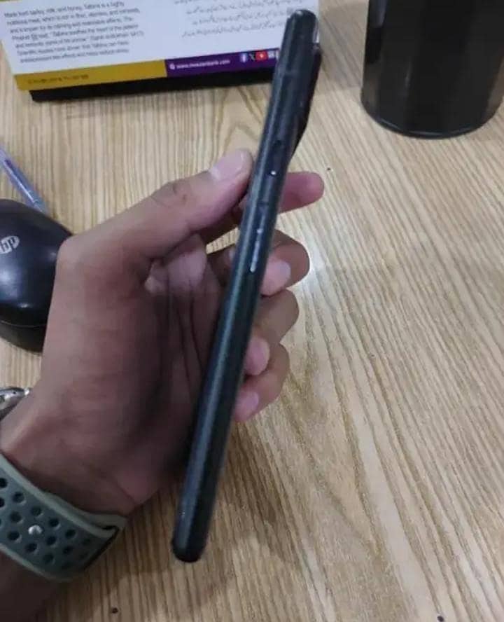 Google Pixel 6 3