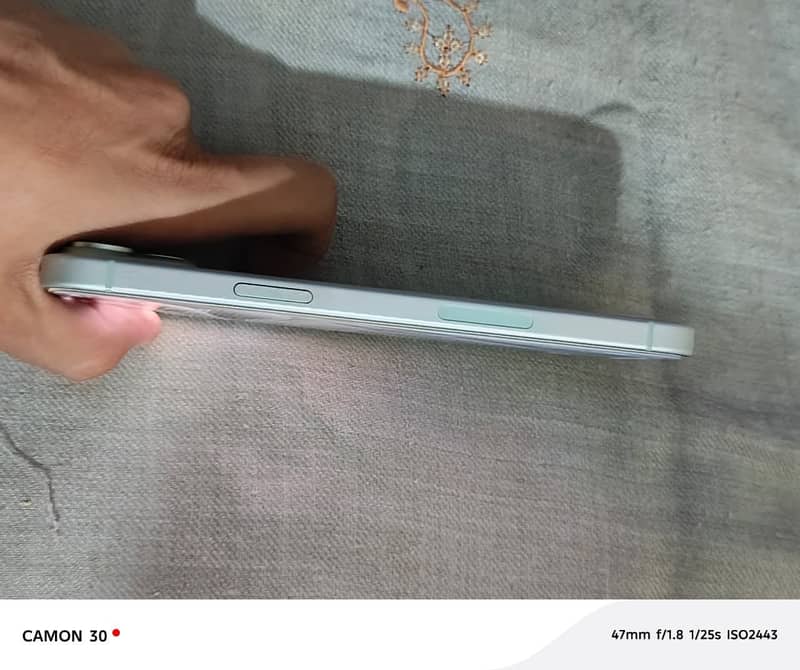 Apple iPhone 15 plus 1