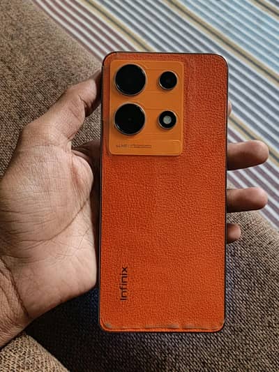 Infinix Note 30