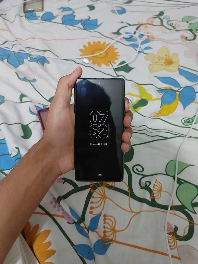 Google Pixel 7a 2