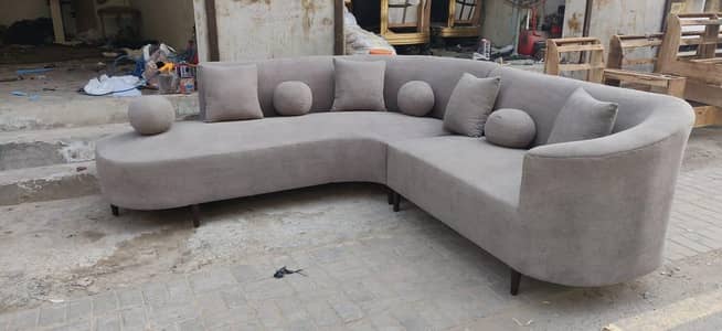 Beautiful Luxury L-Shape Sofa for Sale!