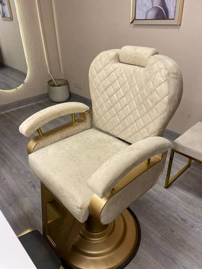 makeup vanity with chair