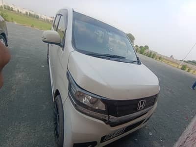 Honda N Wgn 2014