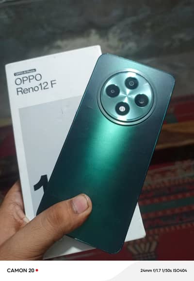 OPPO Reno 12F