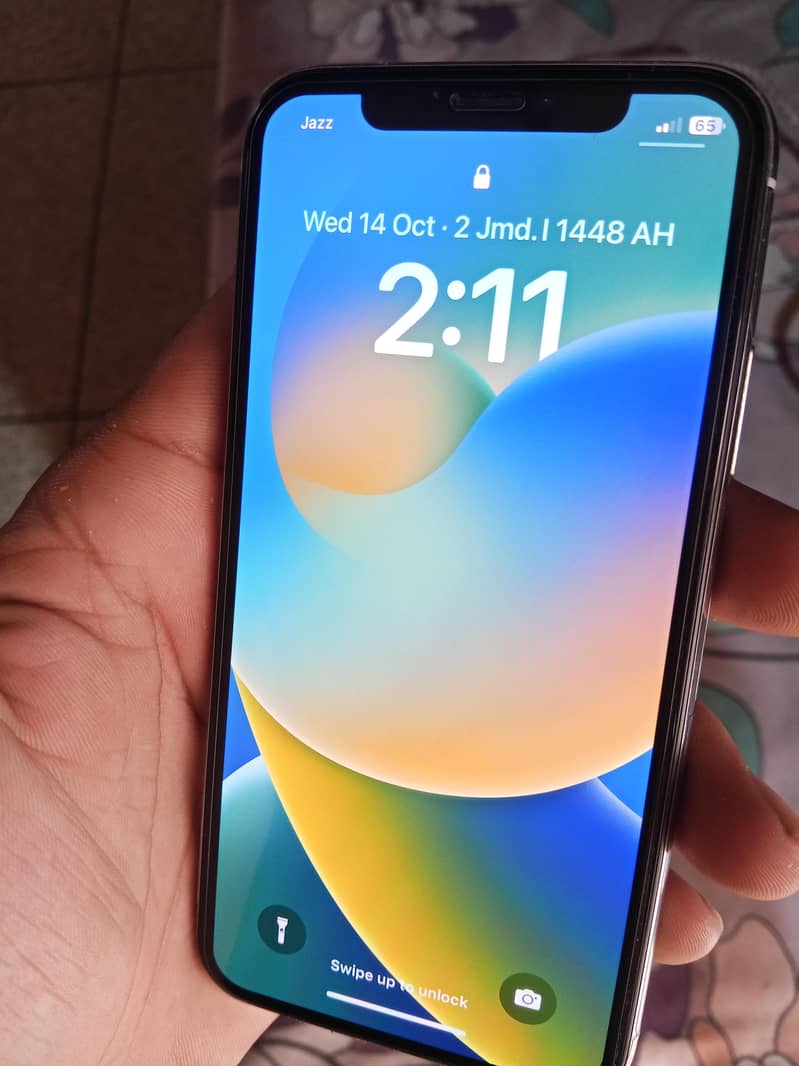 Apple iPhone X 0