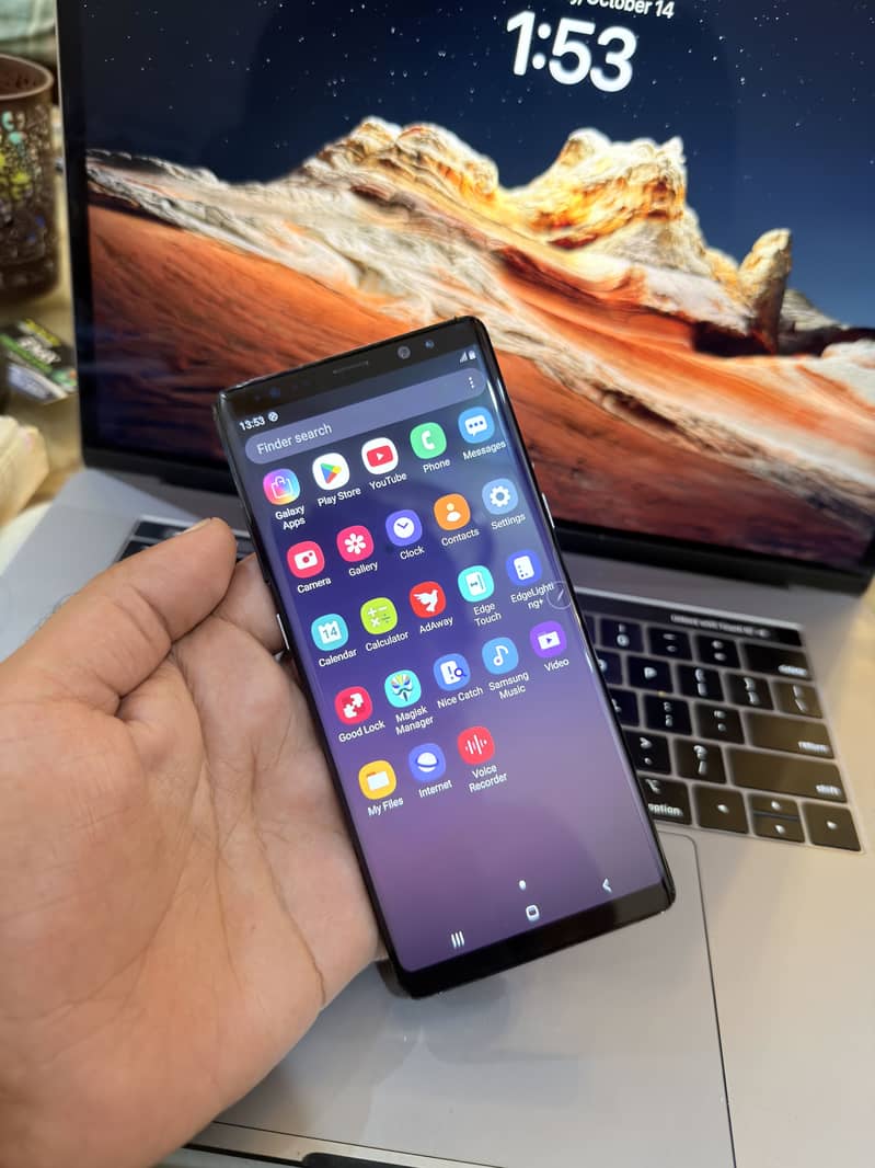Samsung Mobile Note 8 4