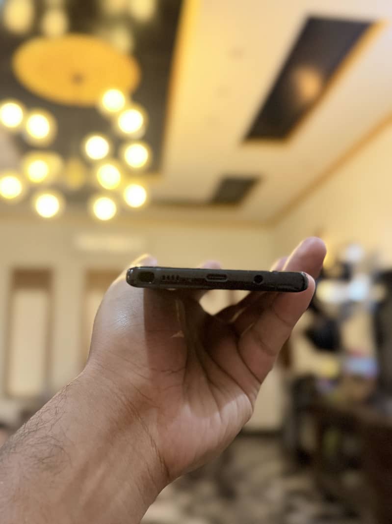Samsung Mobile Note 8 15