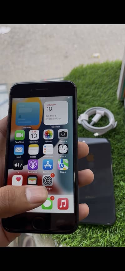 iPhone 7 32GB JV 2 Month Sim Time 10/10 Waterpack