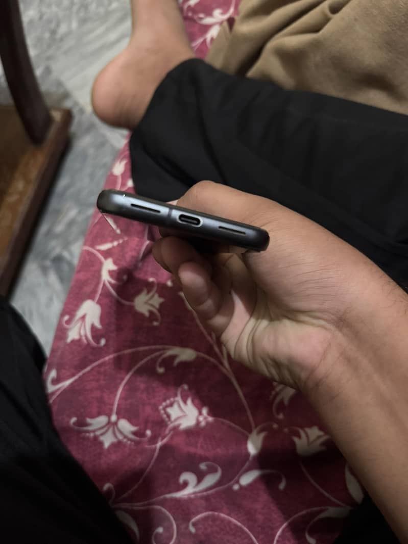 Google Pixel 8 1