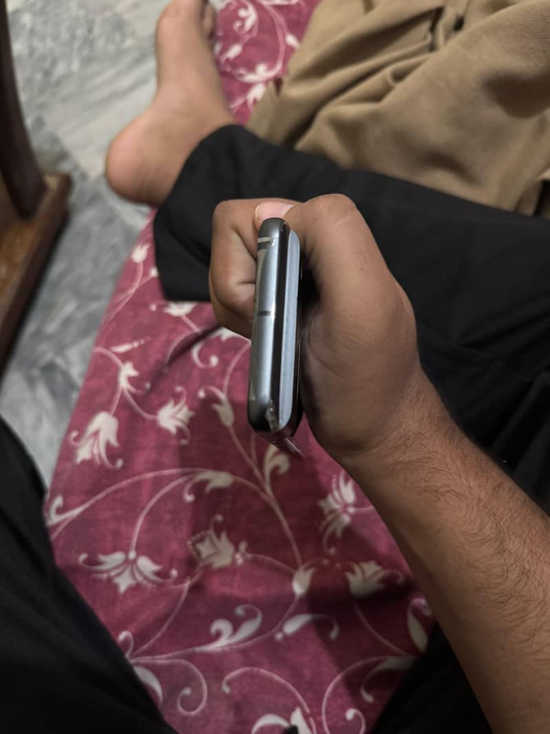Google Pixel 8 3